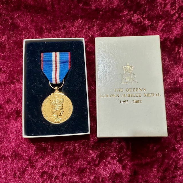 Ref: 5902 - Government Issue Golden Jubilee Medal in Original Box.